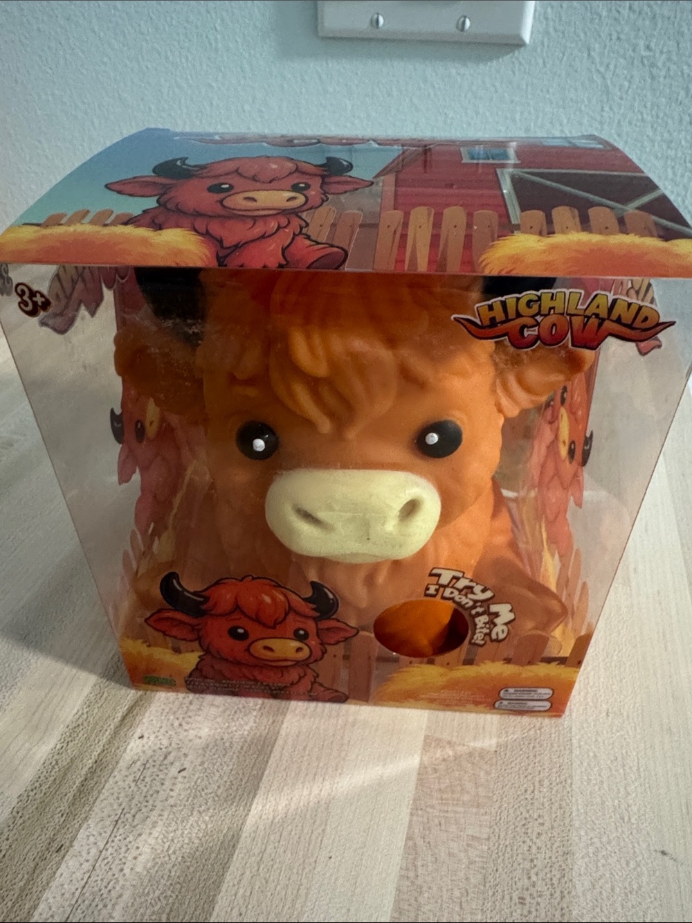 Squishy Highland Cow in box